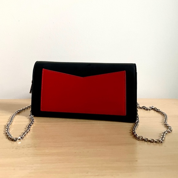 CHRISTIAN DIOR LEATHER TURNLOCK WALLET CROSSBODY - Picture 5 of 6